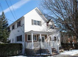 457 Foster Rd, Staten Island, NY 10309