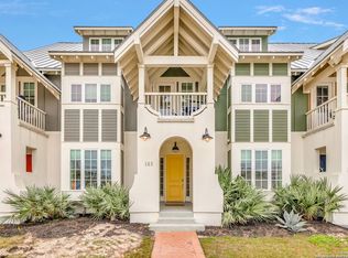 162 Sunset Ave #1B, Pt Aransas, TX 78373