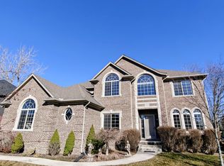 39122 Nautical Ln, Harrison Township, MI