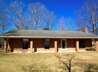 67 E Oakvale Rd, Mount Olive, MS 39119