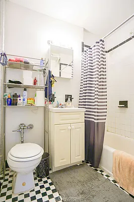 Rented by City Connections Realty | media 17