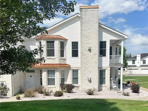 228 Adams Pointe Blvd #7, Mars, PA 16046