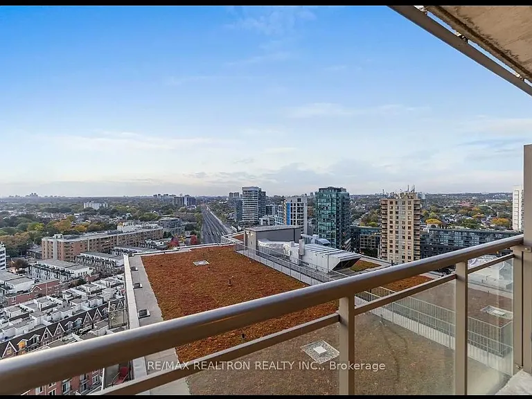 38 Joe Shuster Way #2010 — Photo 3