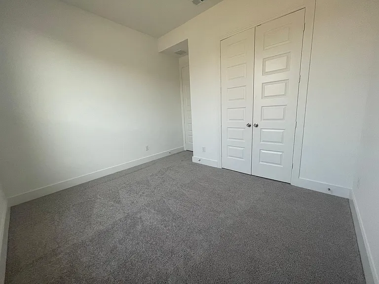 1164 Saddle Ridge Dr — Photo 29