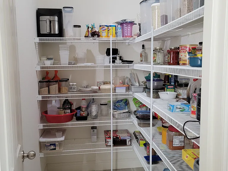 3300 Salem Ave — Photo 28