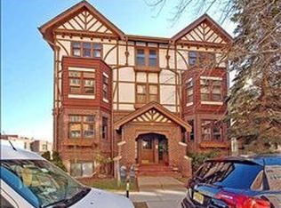 51 Sopark St #C0302-302, Montclair, NJ 07042
