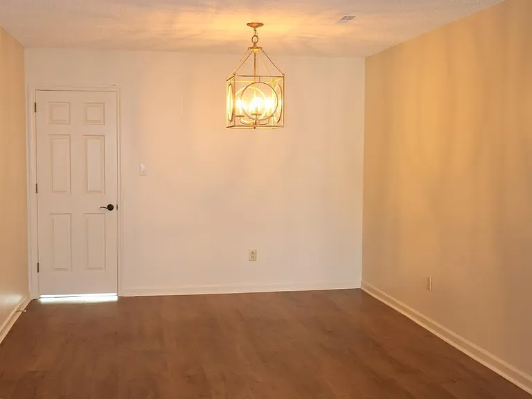 6864 Steeplechase Dr NW — Photo 16