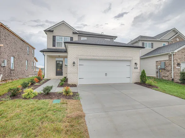 1221 Shady Pines Dr, Mount Juliet, TN 37122