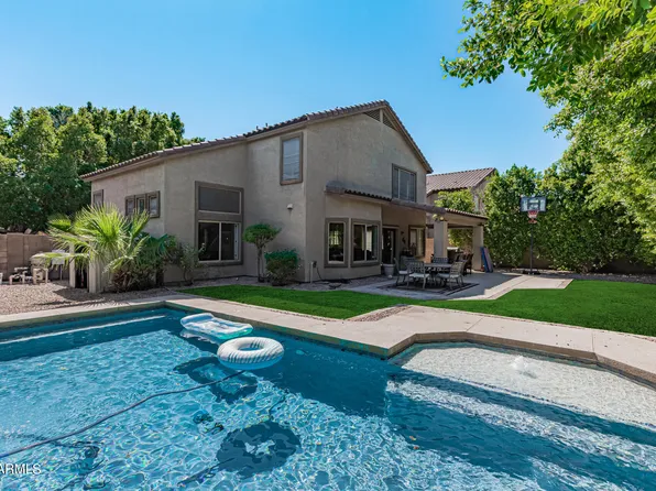 6758 W FIREBIRD Drive, Glendale, AZ 85308