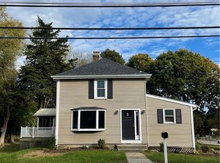 109 High St, South Kingstown, RI 02879