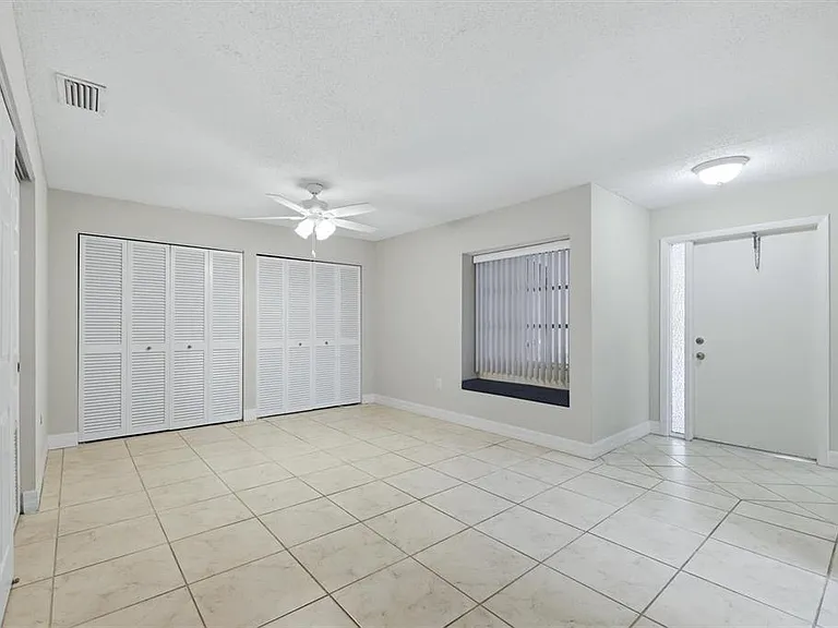 6283 Green View Cir S #102 — Photo 3