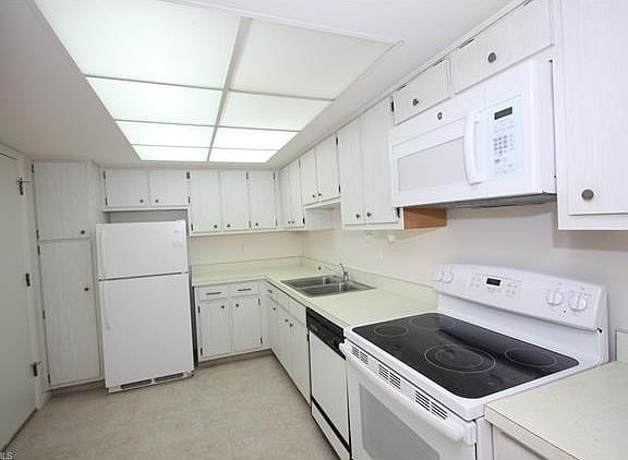 4th image of 7150 Estero Blvd APT 902