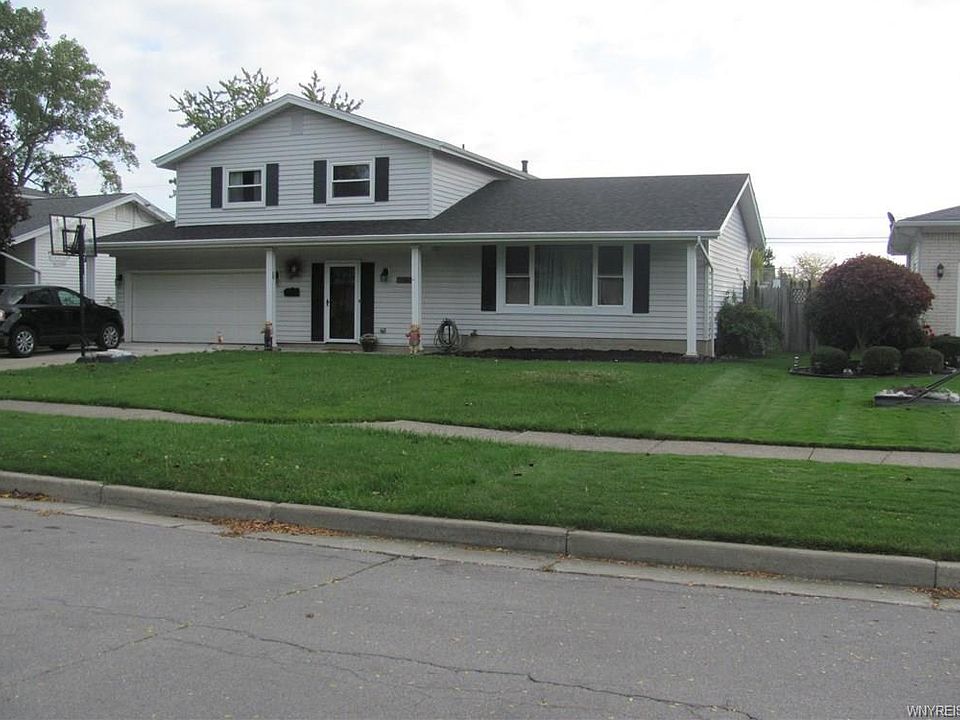 1st image of 239 Willow Green Dr
