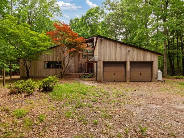 12465 Titus Cove Lndg, Carrollton, VA 23314