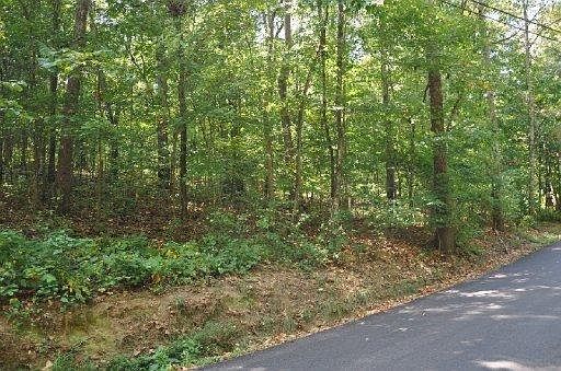 4th image of 130 Shady Shores Ln