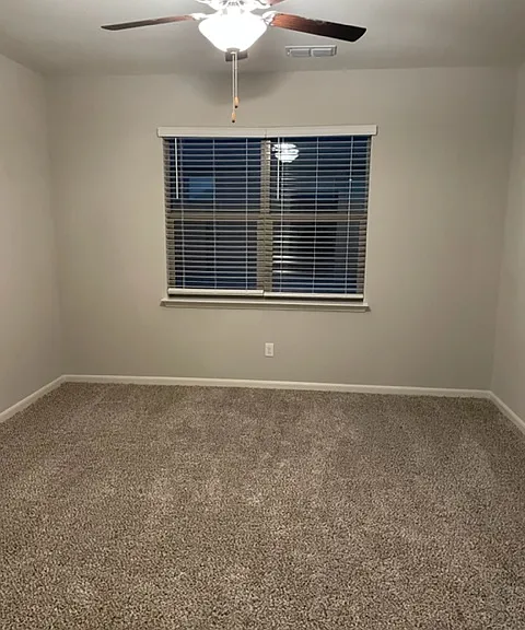 316 Zimmet Dr — Photo 12