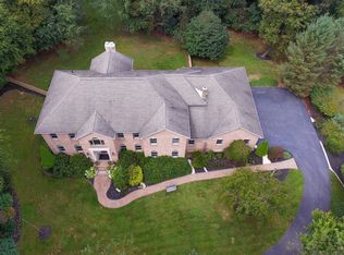 1565 Landvater Rd, Hummelstown, PA 17036