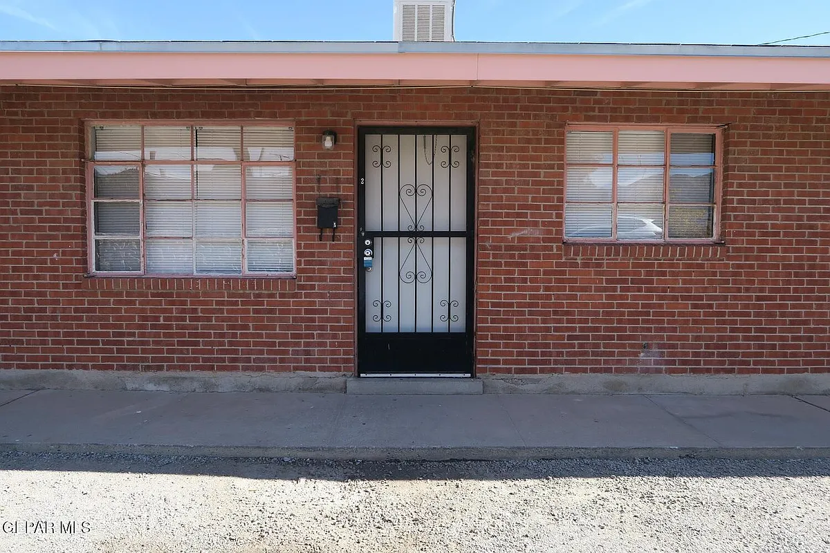 Building Photo - 4023 Thomason Ave #2