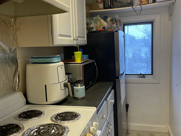 106 Woodland St #7 — Photo 3