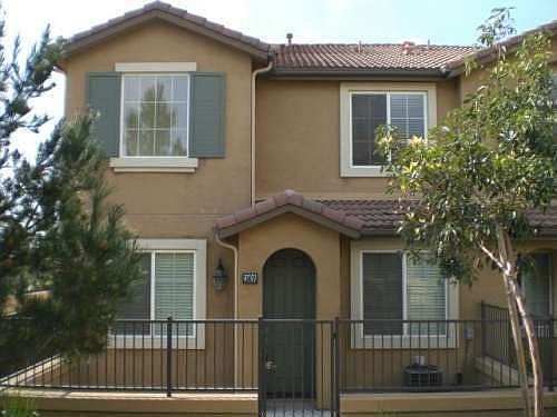 1st image of 1140 N Solano Privado APT A