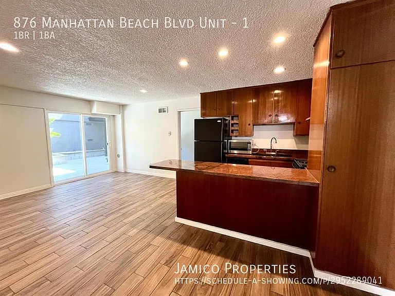 876 Manhattan Beach Blvd #1 — Photo 10