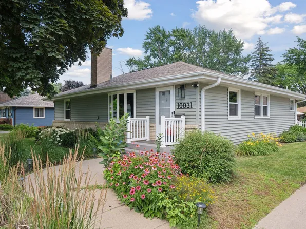 10031 Fremont Ave S, Bloomington, MN 55431