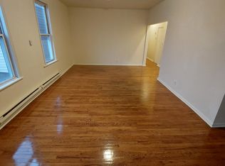 96 Main St #2R, Woodbridge, NJ 07095