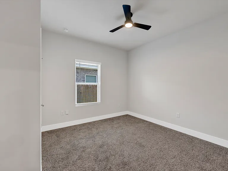 9854 Starling Dr — Photo 13