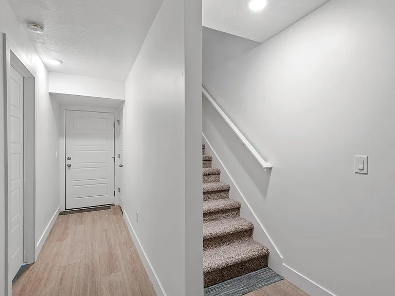 120 Abbeville Ct #10 — Photo 10