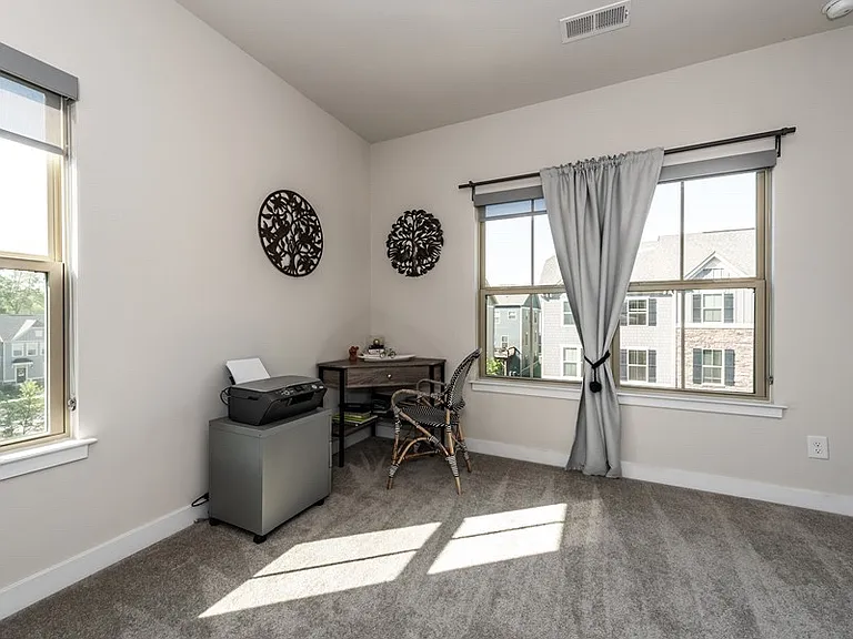 1724 Town Oak Ln — Photo 18