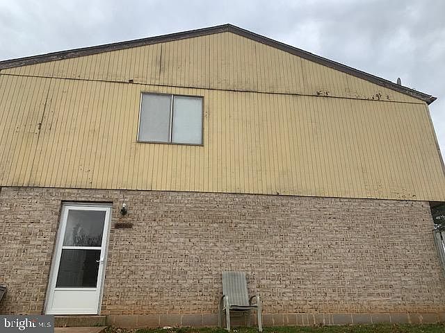 2nd image of 8816 Whimsey Ct