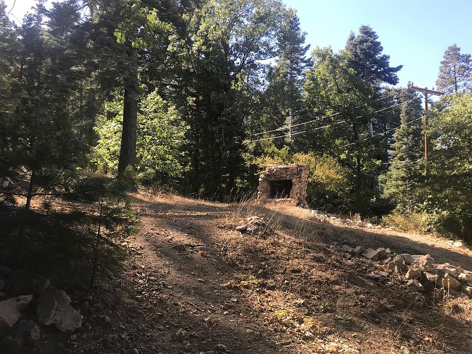 2nd image of 572 Clark Dr