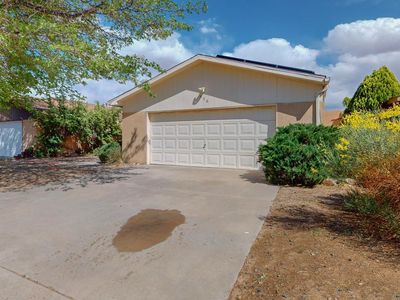 856 Entrada Dr SW, Los Lunas, NM, 87031