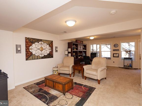3rd image of 301 Woodstream Blvd