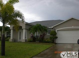 3311 Gulfstream Pkwy, Cape Coral, FL 33993