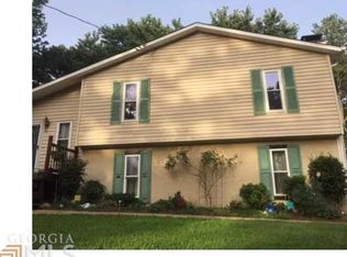 2666 Timber Valley Dr, Douglasville, GA 30135