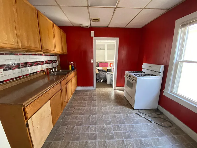 1303 N Washington Ave — Photo 7