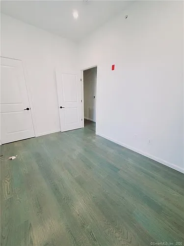 36 Atlantic St Photo 1