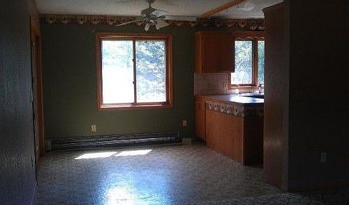 4th image of 890 313th Ln NE
