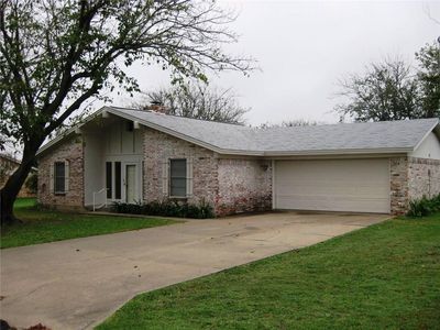2007 Roberts Dr, Granbury, TX, 76048