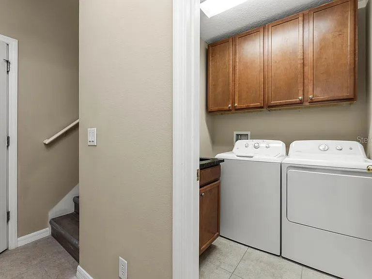 868 Stonechase Ln — Photo 18