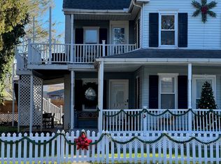 227 W High St #2B, Manheim, PA 17545