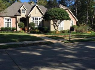 3607 Point Clear Dr, Ocean Springs, MS 39564