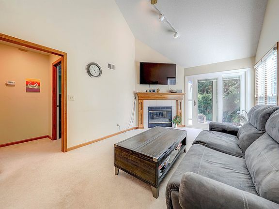 4th image of 9309 W 119th Ter