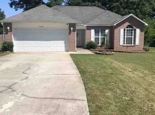 118 Castle Pines Dr, Bonaire, GA 31005