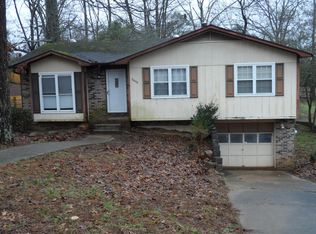 5892 Janet Dr, Trussville, AL 35173