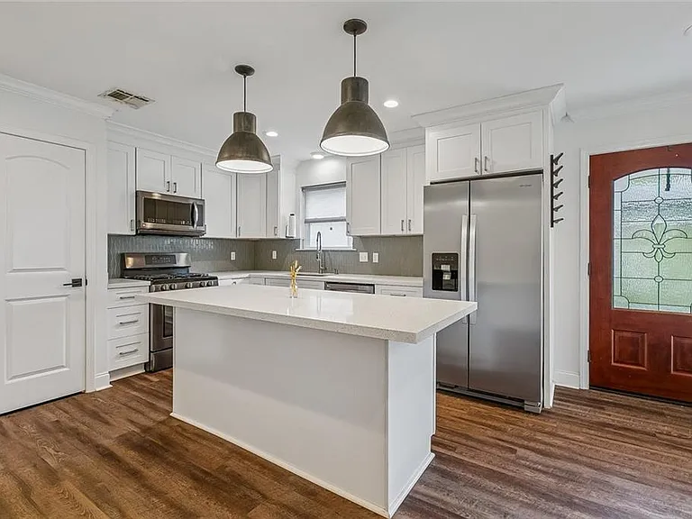 422 Nursery Ave — Photo 5