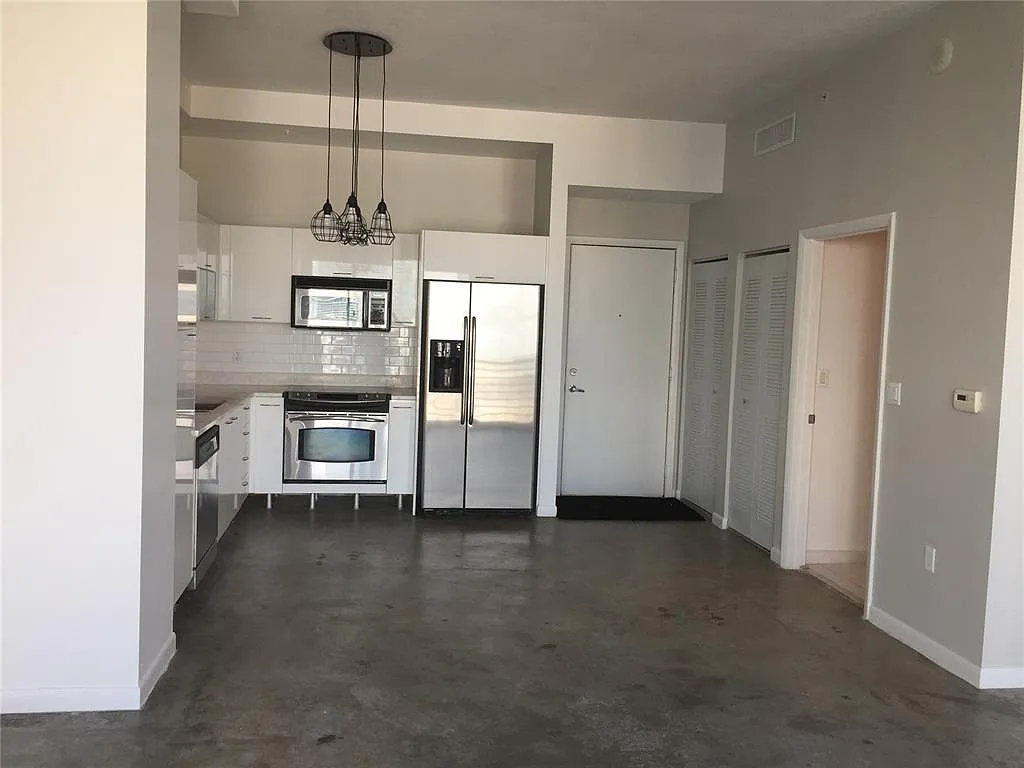 1 bed, 662 sqft, $2,100 — Photo 1