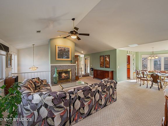 2nd image of 1635 E Clayton Ct