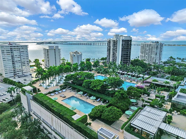 1435 Brickell Ave #3412 — Photo 33